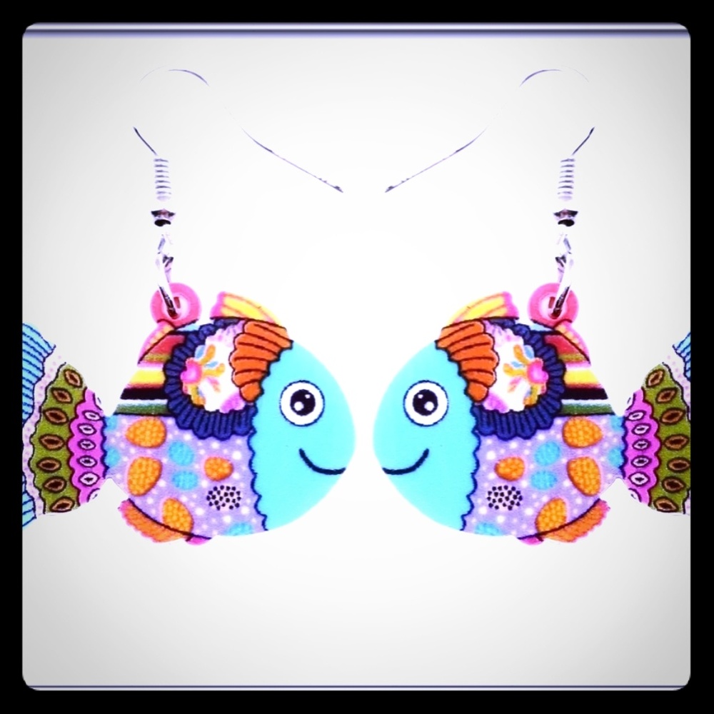 2PAIRS Fish Acrylic multicolored Earrings